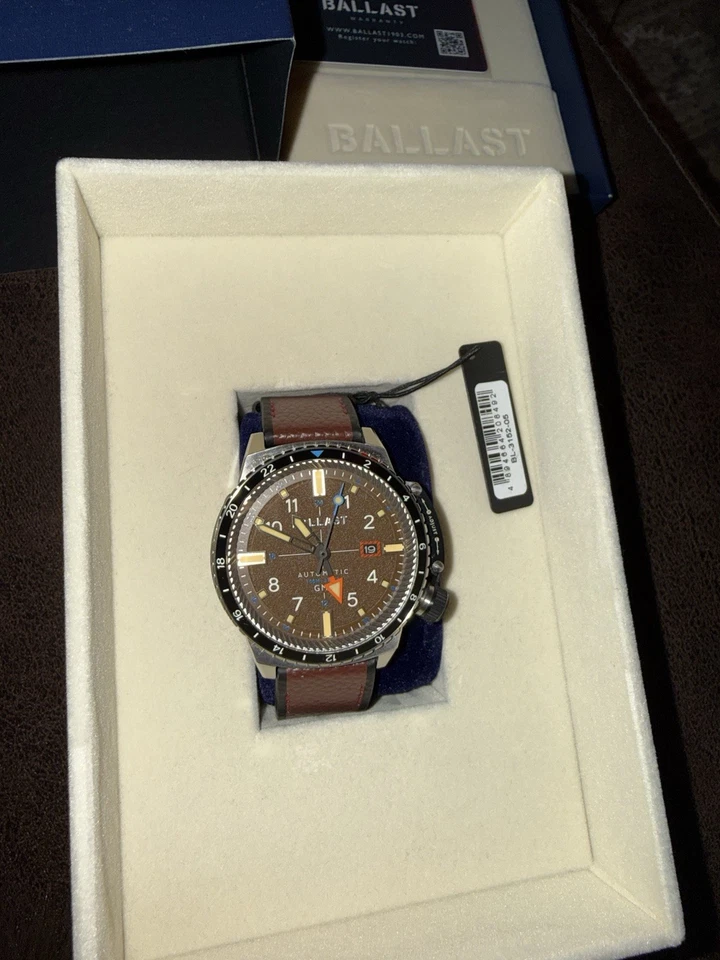 Reloj Automático Ballast Torbay GMT BL-3152 - Marrón Torpedo - Nuevo con caja Foto 2 de 4