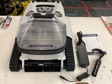 Seauto Shark Cordless Robotic Pool Vacuum Cleaner - WHITE