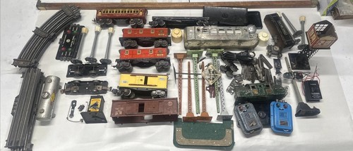 Large Lot Of Vintage Lionel Flyer Ives Marx Standard And “O” Gauge Train Parts