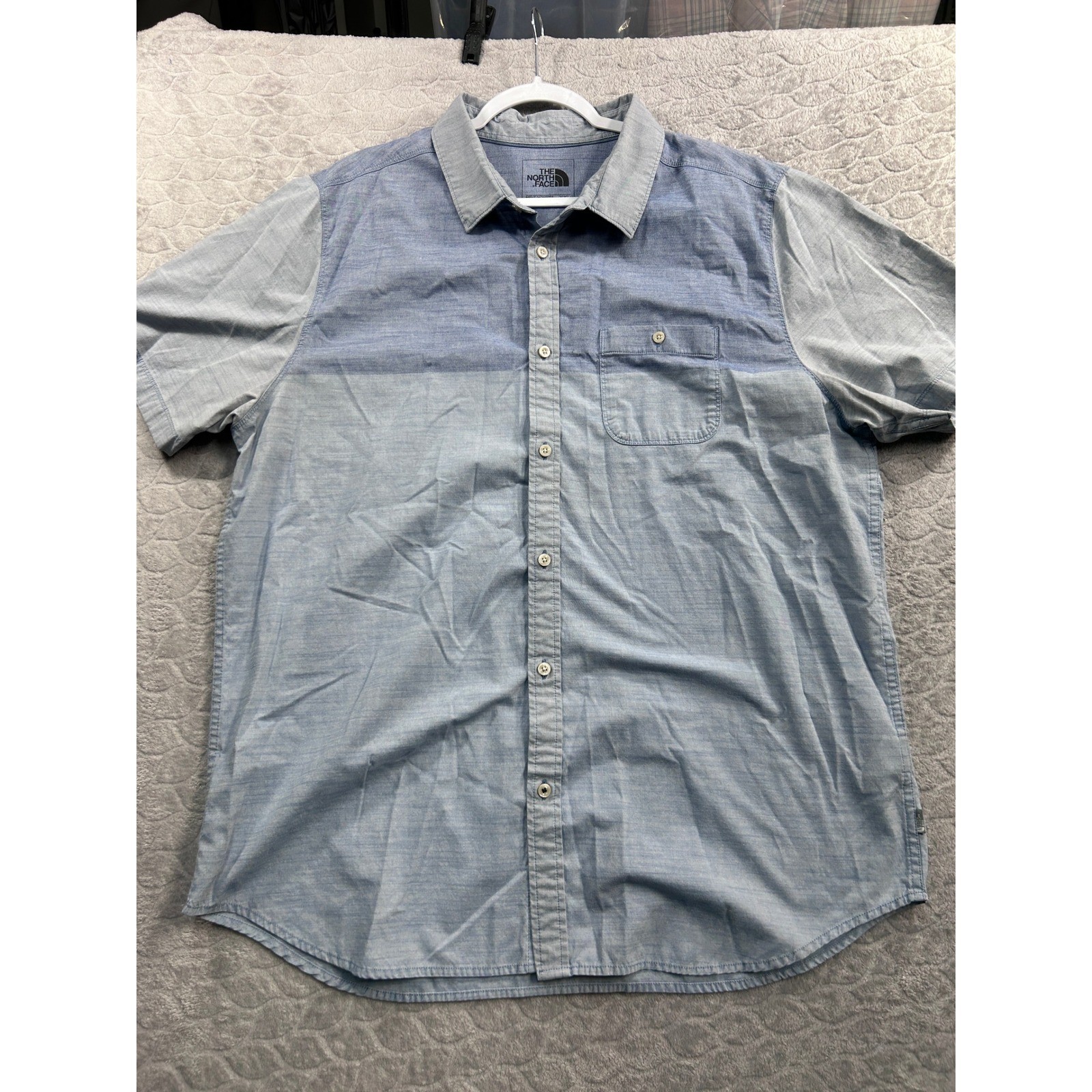 The North Face Short Sleeve Button Up Shirt Men's XXL Blue Lightweight Pocket