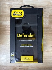 OTTERBOX Defender Series Phone Case  Belt Holster for Apple iPhone XR, Black