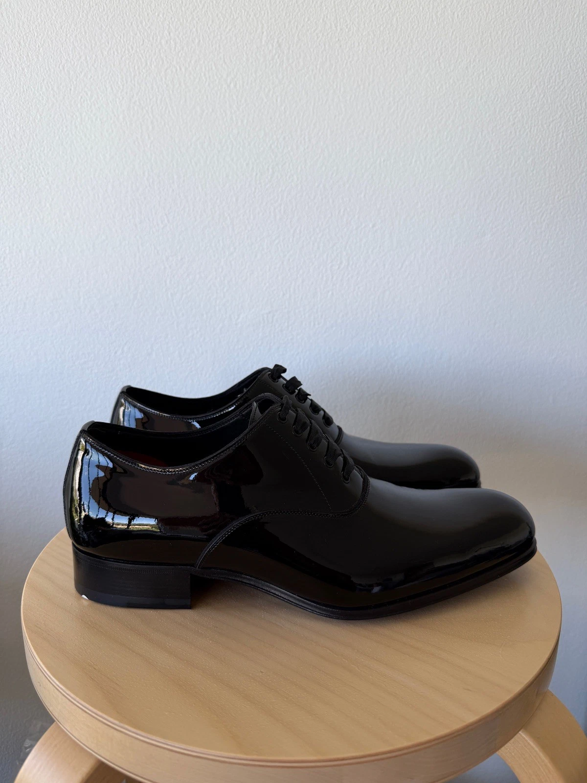 Tom Ford — new Tom Ford mens patent leather edgar lace up shoes black 8