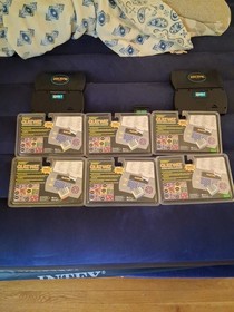 2 Used Quiz Wiz  Handheld  Consoles And 6 Unopened Games And The Books