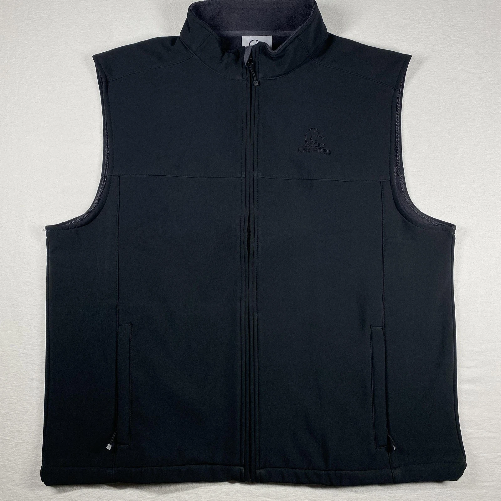 Ducks Unlimited Vest Mens XL Black Softshell Fleece Lined Full Zip Hunting
