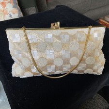 Vtg White Beaded Wedding/Cocktail/Evening Bag With Gold Clasp And Chain