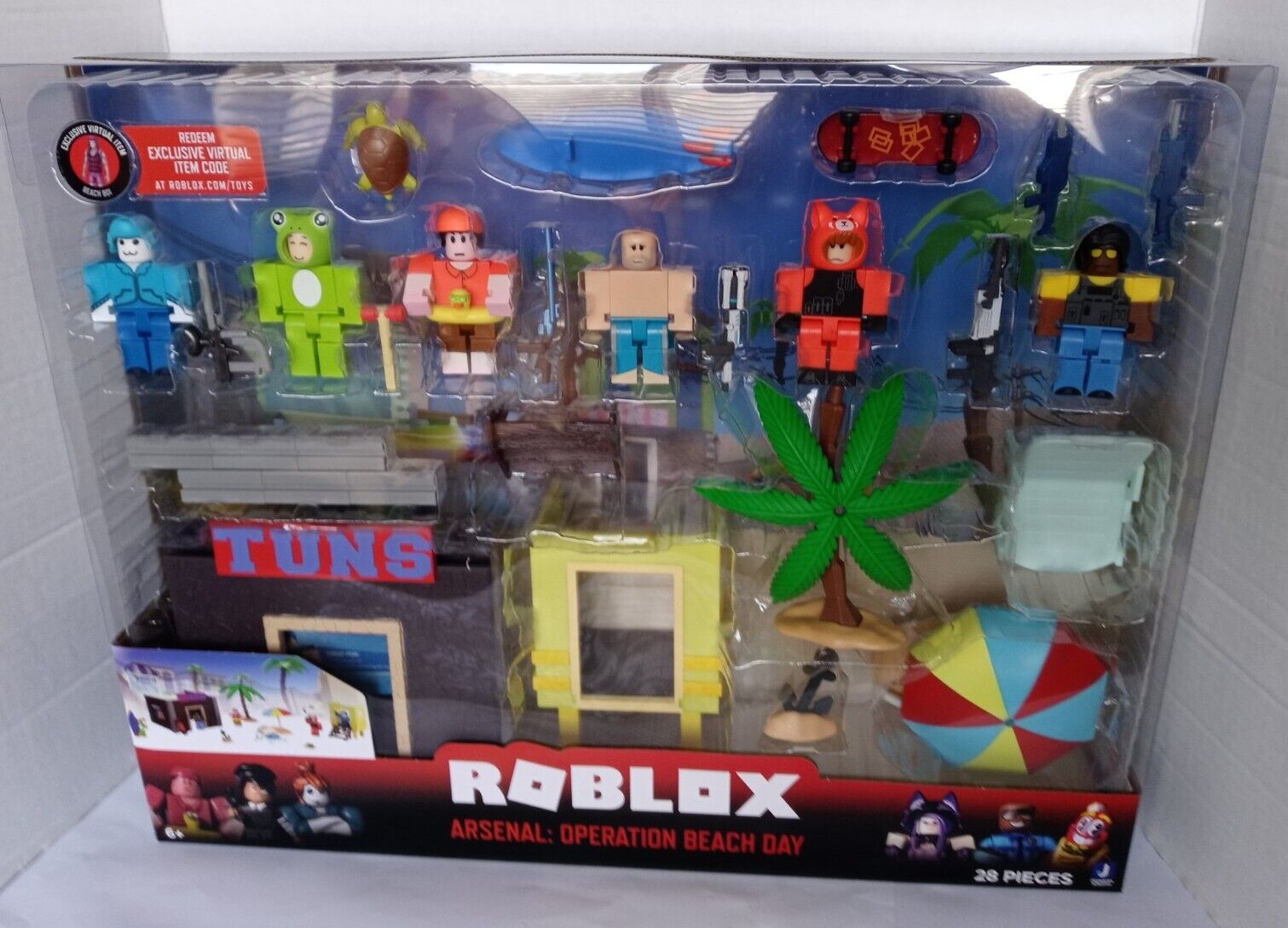 2022* ROBLOX 28 PCS Action Figure ARSENAL OPERATION BEACH DAY Deluxe Playset BOI