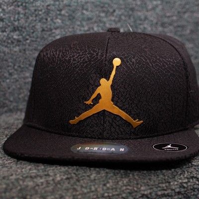 black and gold jordan snapback