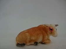 Stara figurka / identyfikator Hongkongu / wół / wariant kolorystyczny 3