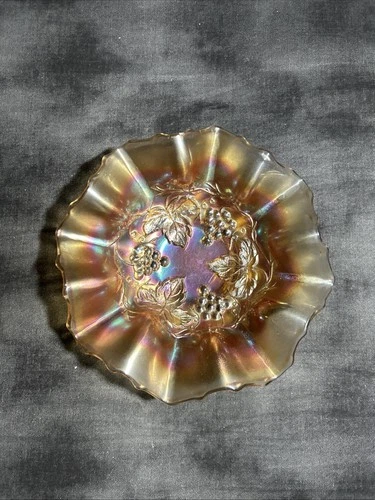 NORTHWOOD MARIGOLD 7.5” CARNIVAL GLASS GRAPES BOWL