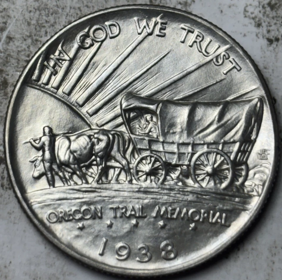 1938-D Oregon 50c Commemorative Half Dollar. Attractive Uncirculated Example! - Image 2 of 2