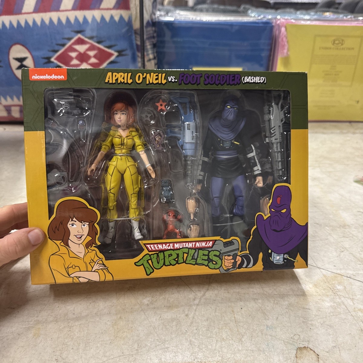 NECA TMNT エリプリル・オニール Amazon.com: NECA Collectible Teenage Mutant Ninja Turtle