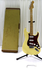 2001 Fender Stratocaster MIM Electric Guitar ...