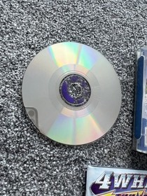 4 Wheel Thunder - Sega Dreamcast PAL Video Game Action