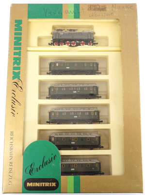 Minitrix N 1018 Zugset DRG mit E-Lok E 36 02 - Unbespielt - ZYAT/12311