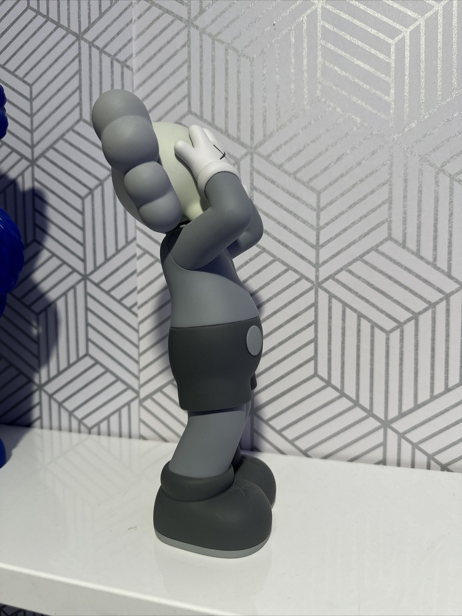 KAWS Holiday UK Vinyl Figure Grey | eBay