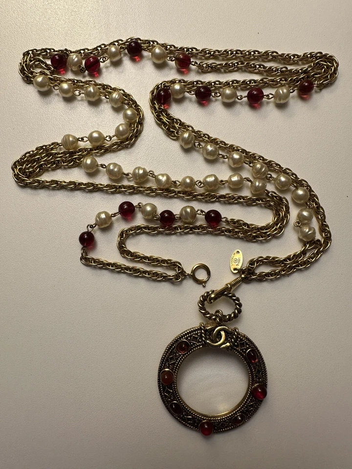 Collar Colgante Chanel 1984 Vintage Cadena Gripoix Lupa 18" RARO Foto 4 de 4