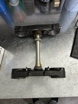 2019-2023 YAMAHA YZ250F / 2018-2022 YAMAHA YZ450F OEM TRIPPLE CLAMP ASSEMBLY
