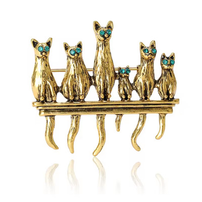 Retro Enamel Cute Cat Family Brooch Crystal Kitten Pin Gold Animal Jewelry Gift