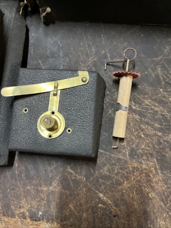 Projecteur Ciné Mickey Ciné 1937 Plus 14 Films Walt Disney Complet - Photo 3/4