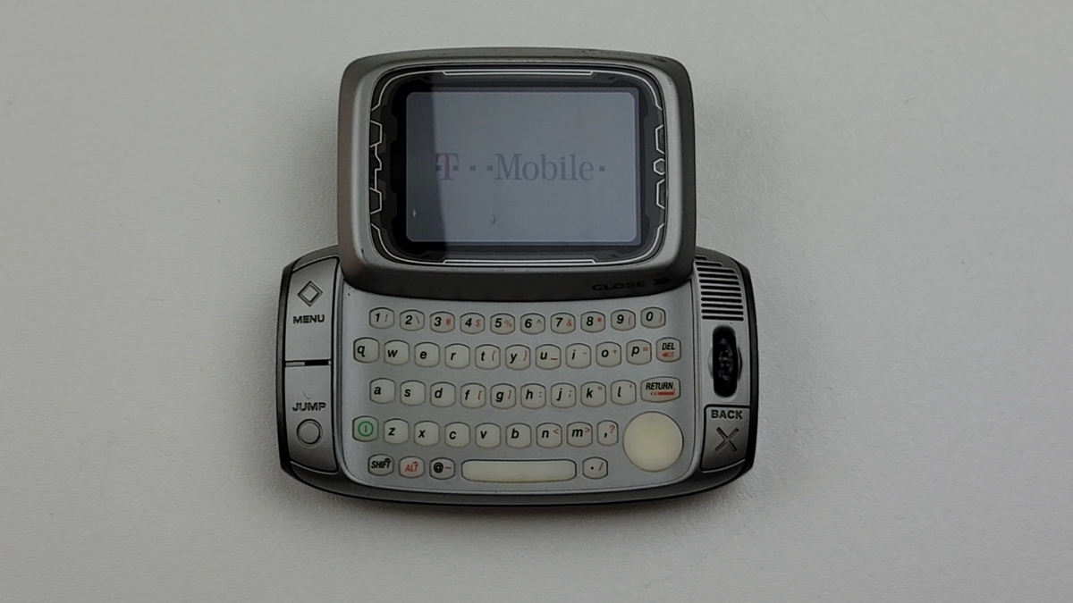 スマートフォン本体 Danger sidekick s-l1200.png