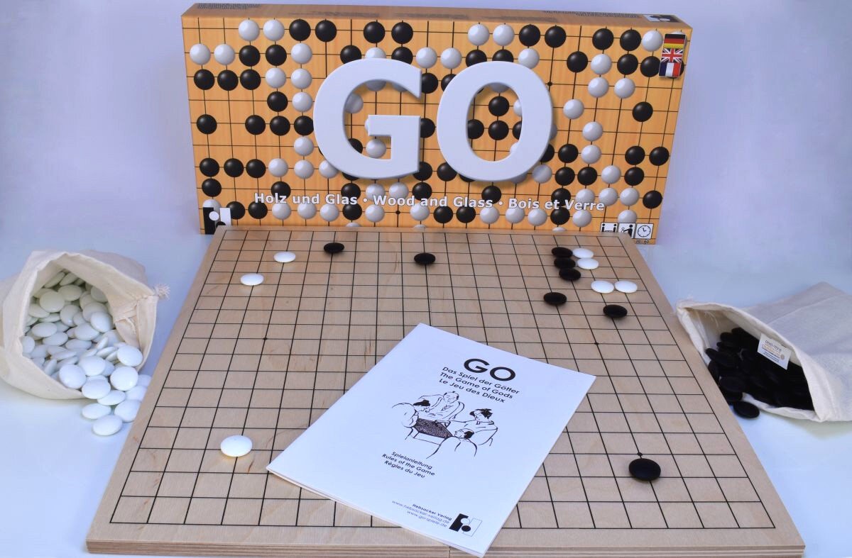 Go Set with Folding Wooden Board and Glass Stones (UK)