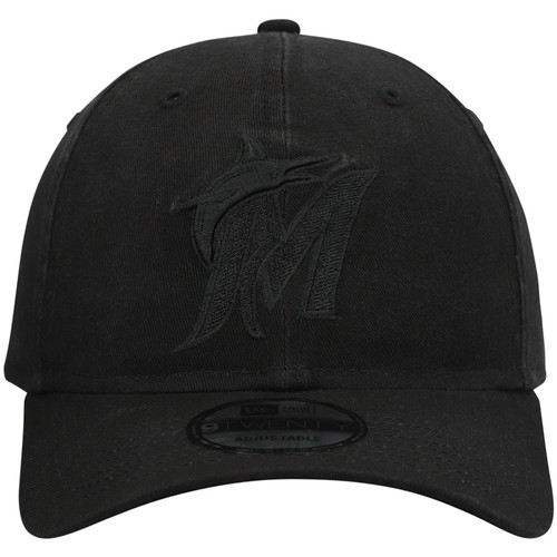 Men's New Era Miami Marlins Black on Black Core Classic 9TWENTY Adjustable Hat - Picture 2 of 5