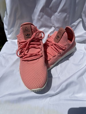 pharrell williams hu pink