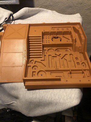 Star Wars droid Factory maker 1979 Platform Only