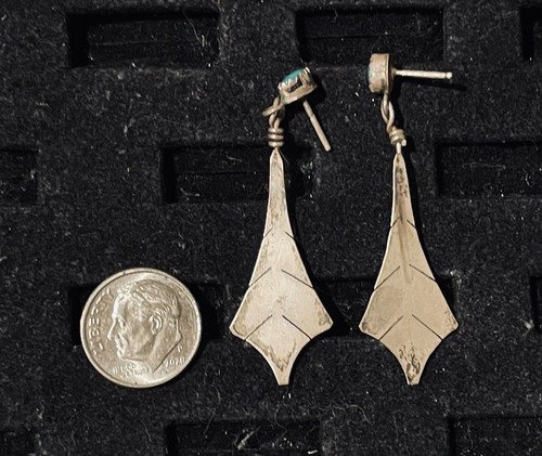Vtg Native American Sterling Feathers Dangle Turquoise Trading Post Earrings - Picture 4 of 4
