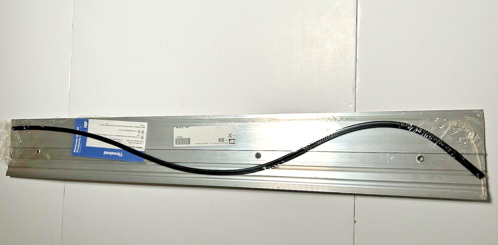 National Guard Products Inc. NGP 896N 36”Door Threshold Fluted Top 3 Ft ...