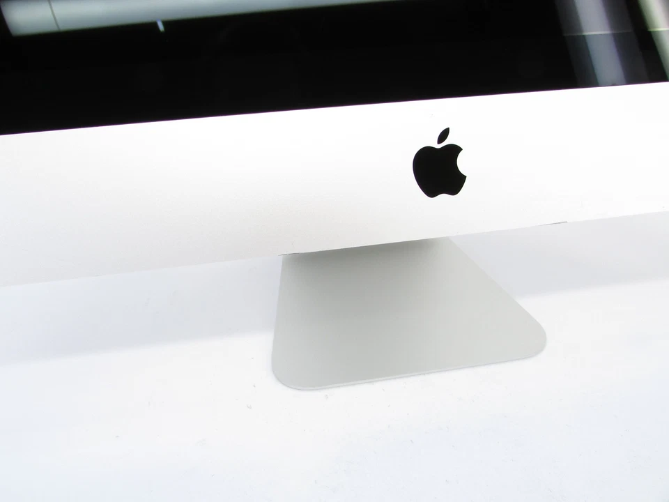 Apple iMac 21.5" 2015 A1418 i5-5250U 1.60GHz 8GB RAM 1TB HDD Desktop MacOS 12 - Image 2 of 4