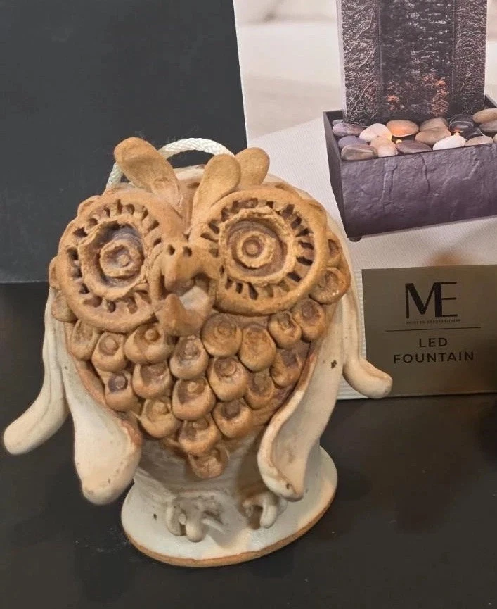 Vintage Artesanal Estúdio Arte Cerâmica Terracota Coruja Pendurado JARDIM VENTO CARRILHÃO SINO - Imagem 4 de 4