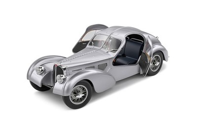 Bugatti Atlantic Silber   Sammlermodell im Maßstab 1:18