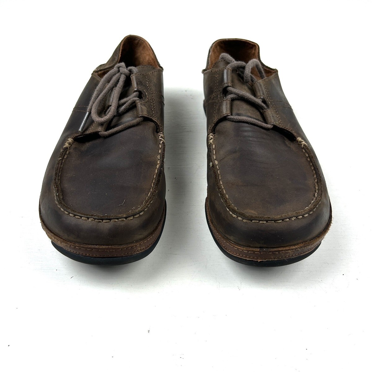 OluKai ‘Ohana Lace up Men\'s Brown Leather Oxfords (sz 11.5) OluKai Ohana Lace Up Nubuck Shoes Brown Leather Mens Size 9  main image 2