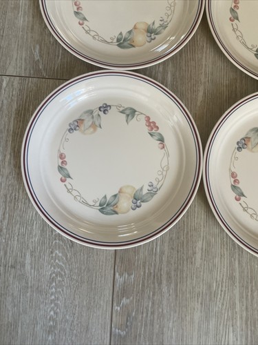 Vintage Corelle Corning Abundance DINNER PLATES Fruit Maroon Blue Stripe Set 4 - Picture 3 of 16
