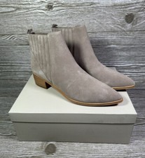NIB Marc Fisher LTD Yolli Pointed Toe Gray Suede Western Ankle Bootie 9.5 M