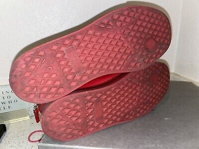 Giuseppe Zanotti RED LEATHER HIGH ZIPPER SIDES DETAIL Giuseppe Zanotti RED LEATHER HIGH ZIPPER SIDES DETAIL