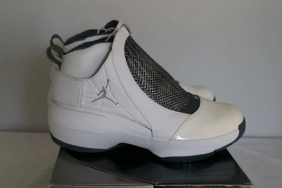 Nuevo Air Jordan 19 XIX "Flint" Gris OG 2004 talla 9 Foto 4 de 4