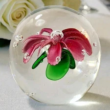 Vintage Pink Anemone Flower Controlled Bubble Art Glass Paperweight 3" Tall EC 
