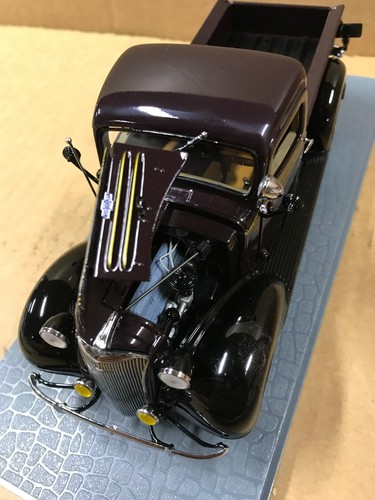 Vintage Danbury Mint - Maroon 1937 Chevrolet Pickup Truck - 1:24 Scale Model Car - Bild 9 von 11
