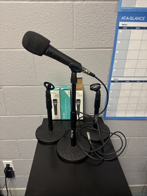 MOVO MV-M1 CARDIOID   Adjustable Stand & Cord. Full Set Up, Ready To Go.