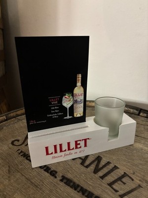 Lillet Aperitif Blanc Wild Berry Tischaufsteller mit Teelichtglas Vase Zubehör