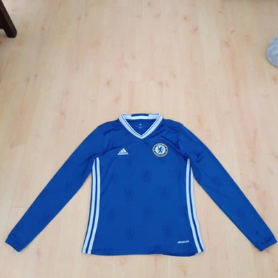 maillot chelsea 2016/2017 11 et 12 ans 152cm. - Photo 1/4