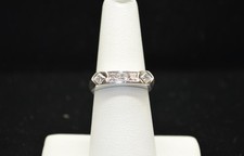 Sterling Silver Ring w/ Clear Stones SZ 7 FMF209