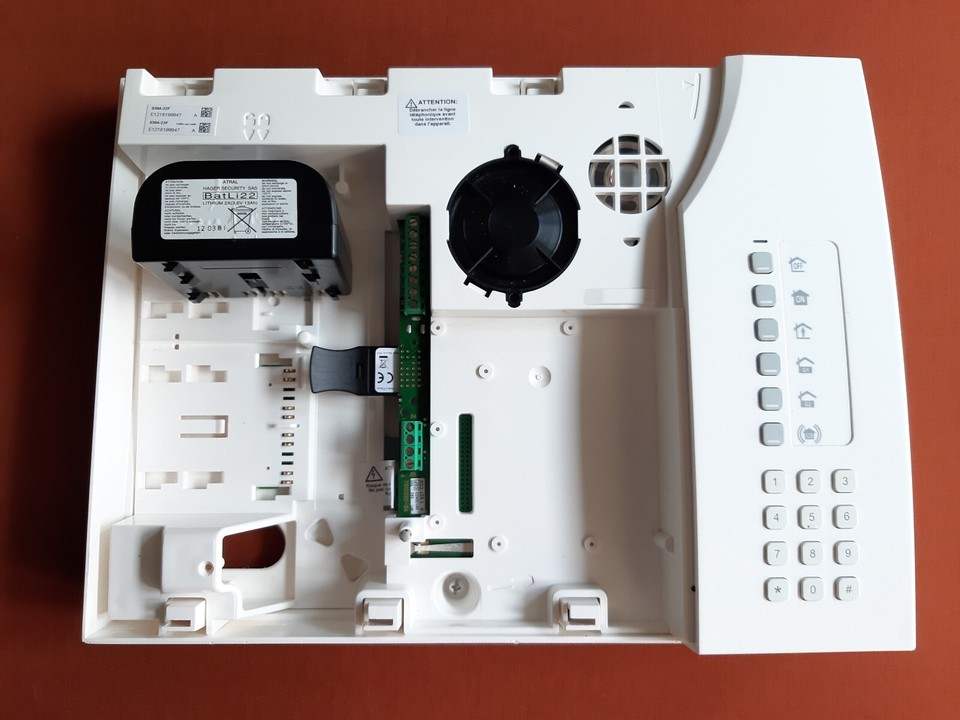 Centrale D'alarme Hager S304-22F - Antivol D'occasion - Bon état De Fonctionnement