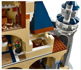 LEGO Disney Cinderella's Castle 71040 NIB FACTORY SEALED Limited Edition RETIRED