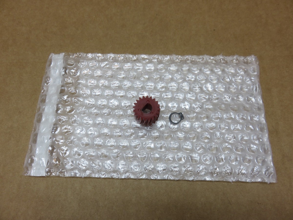 89-94 NISSAN 240SX S13 KA24E, KA24DE 5 speed manual speed sensor