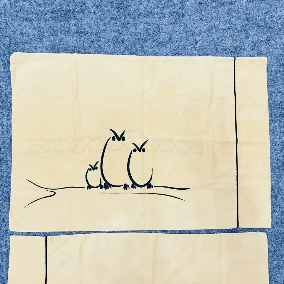 Vintage OWL OWLS WHOO? Alex West Black Tan Pair Pillow Cases - Image 3 of 4