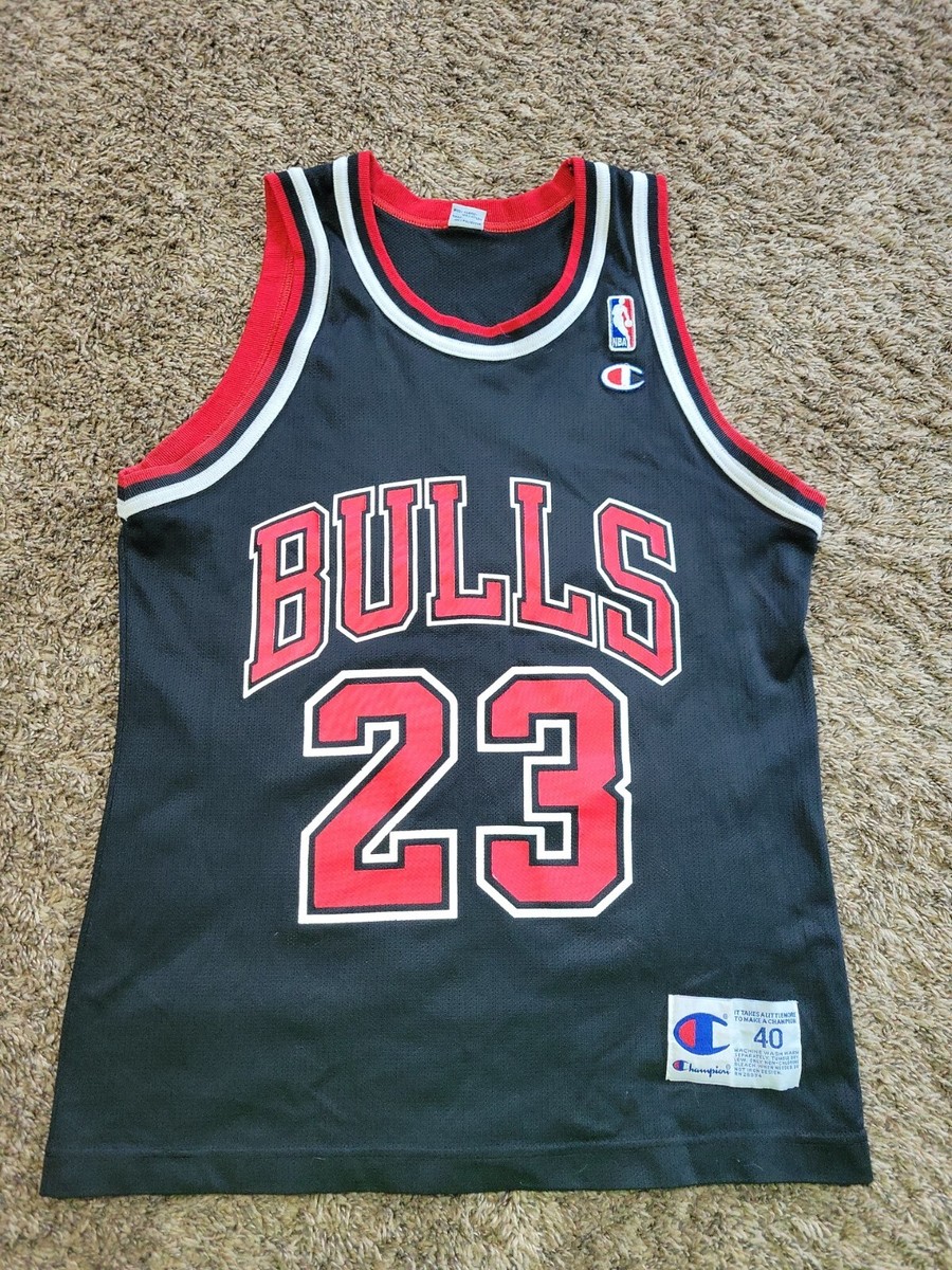Vtg Champion Chicago Bulls Michael Jordan #23 Jersey SZ 40 Mens M