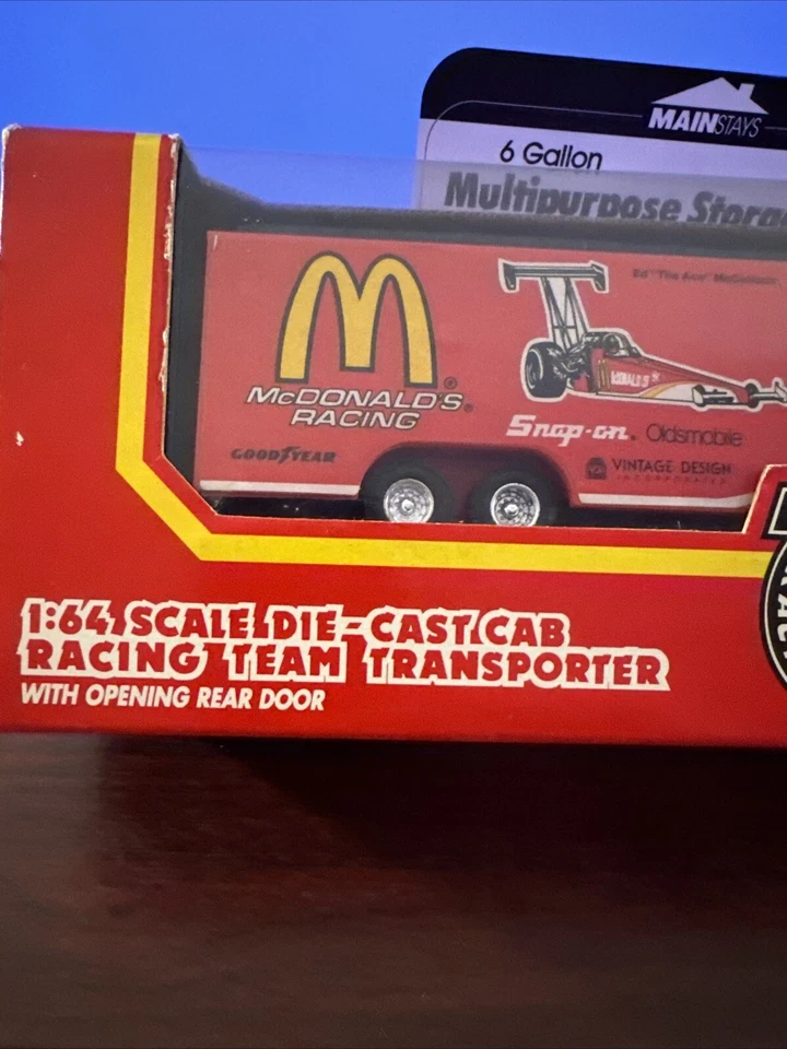 Racing Champs McDONALDS 1992 1:64 fundido a presión Larry caja menor ligeramente dañado Foto 3 de 4